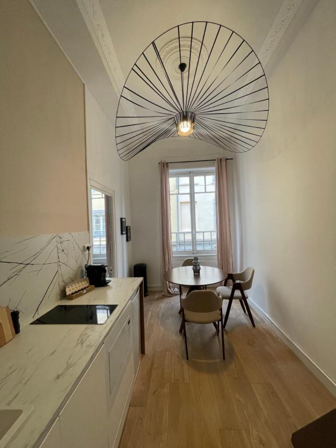 Suite Cartier Lyon Exterior photo